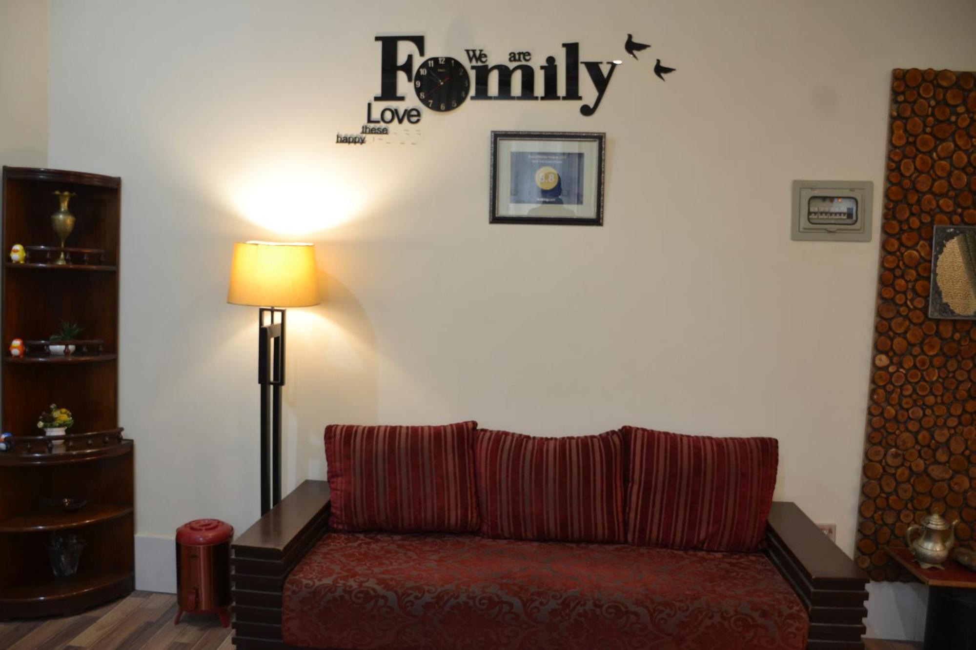 West End Lodges Neelum Ngoại thất bức ảnh