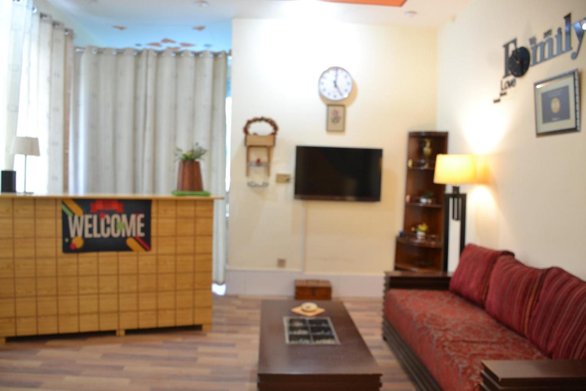 West End Lodges Neelum Ngoại thất bức ảnh